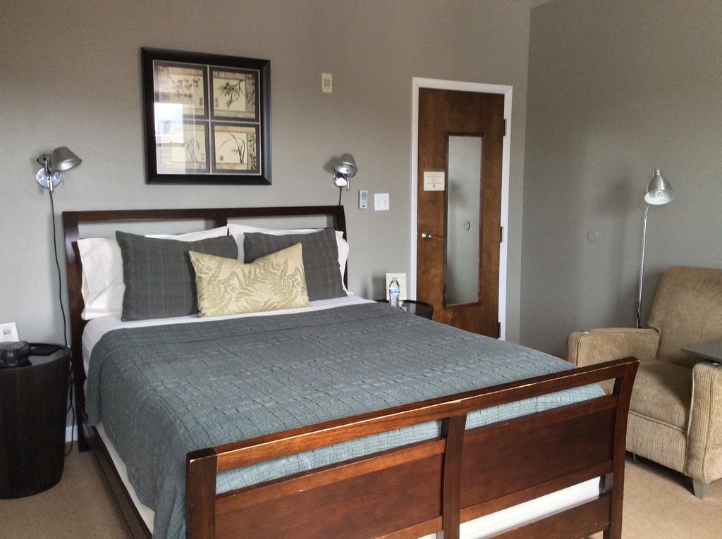 Inn At 2920 Baltimore Ngoại thất bức ảnh